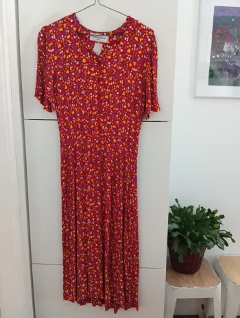 Robe vintage Rouge fleurie Christine Laure