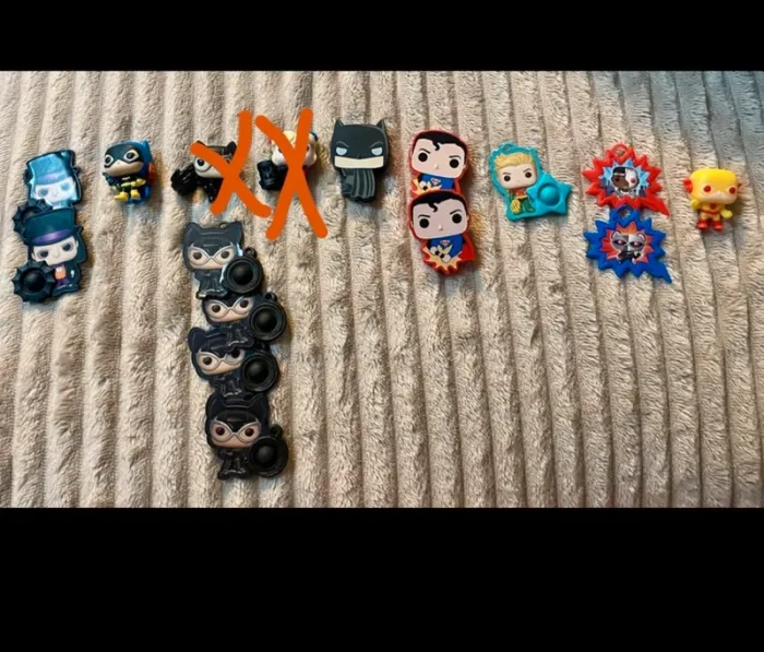 Funko pop kinder joy Dc comics