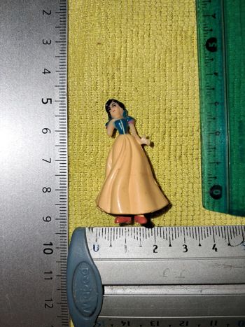 Blanche neige figurine