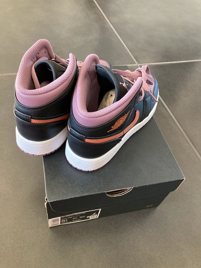 Air Jordan 1 mid SE - photo numéro 5