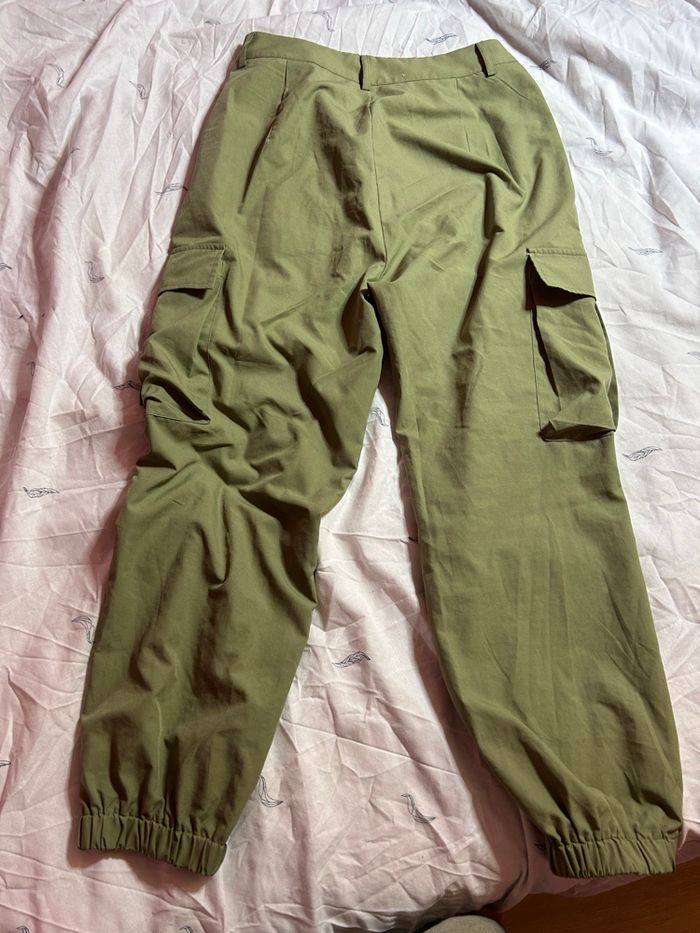 Pantalon cargo vert - photo numéro 3