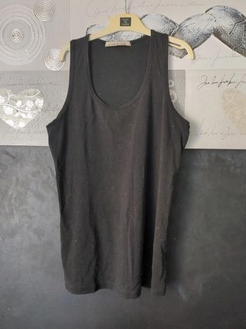 Top débardeur noir cache cache