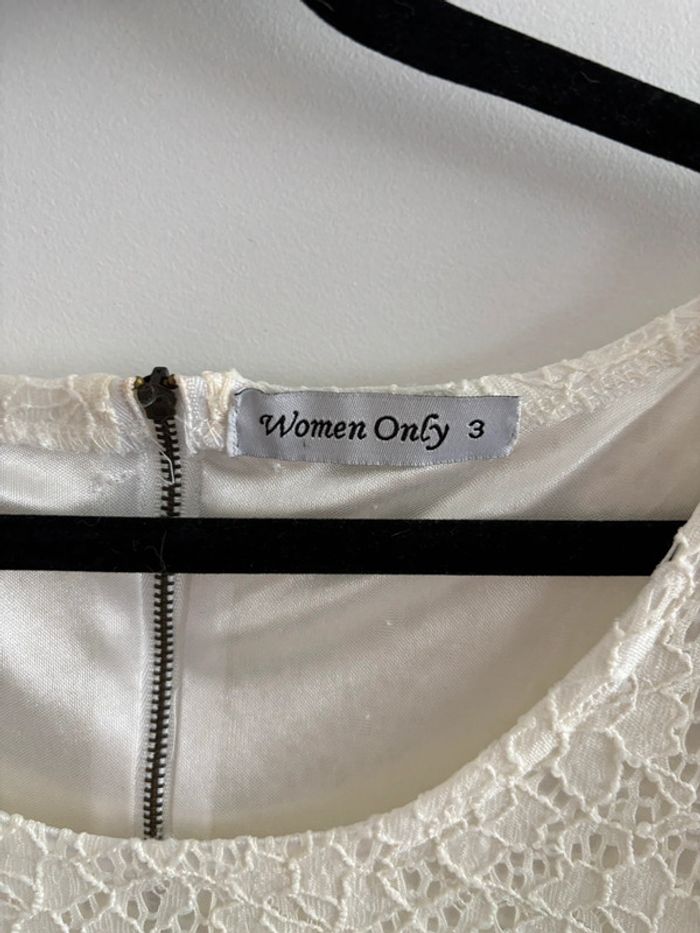 Robe blanche dentelle - photo numéro 5