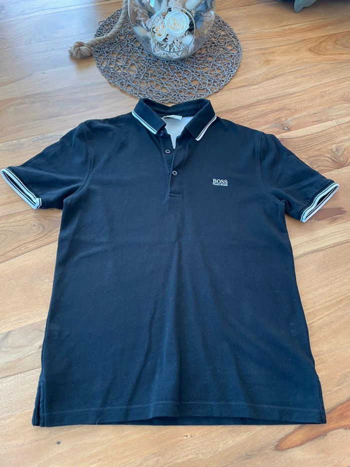Polo Hugo boss taille 14 ans noir