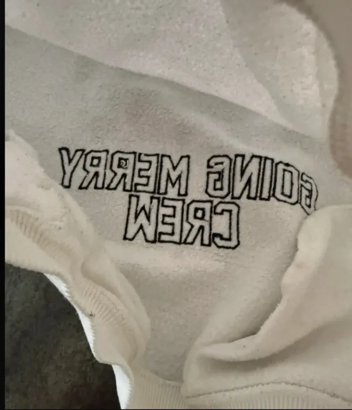 Sweat blanc One Piece Zara garçon 8/9 ans - photo numéro 8