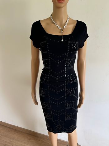Robe noire à manches courtes Morgan taille M excellent état 