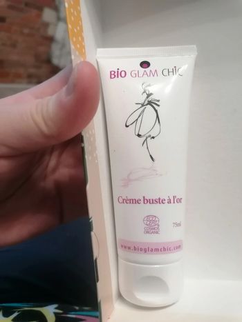 Crème buste à l'or. Marque Bio glam chic