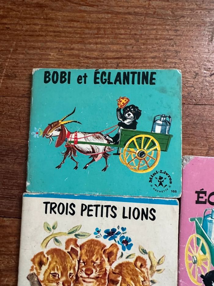 Lot de 5 mini-livres Pierre Probst Hachette Caroline Youpi Bobi albums vintage - photo numéro 4