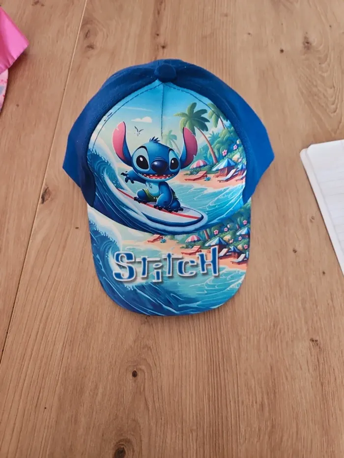 Casquette stitch neuve