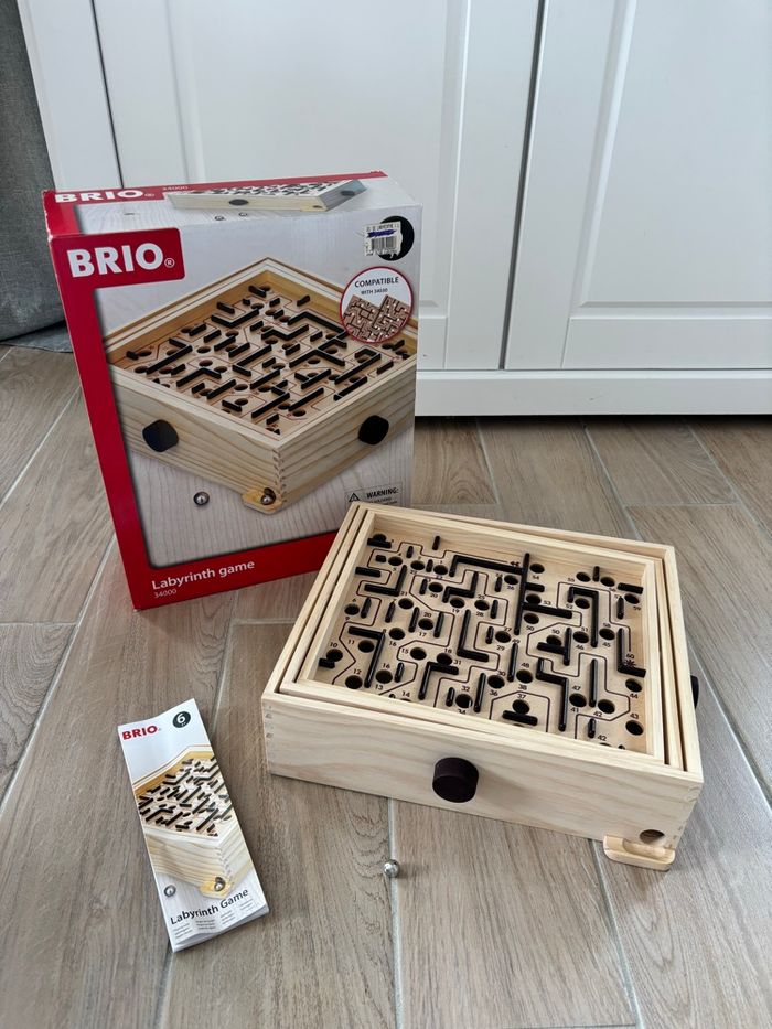 Labyrinthe en bois brio