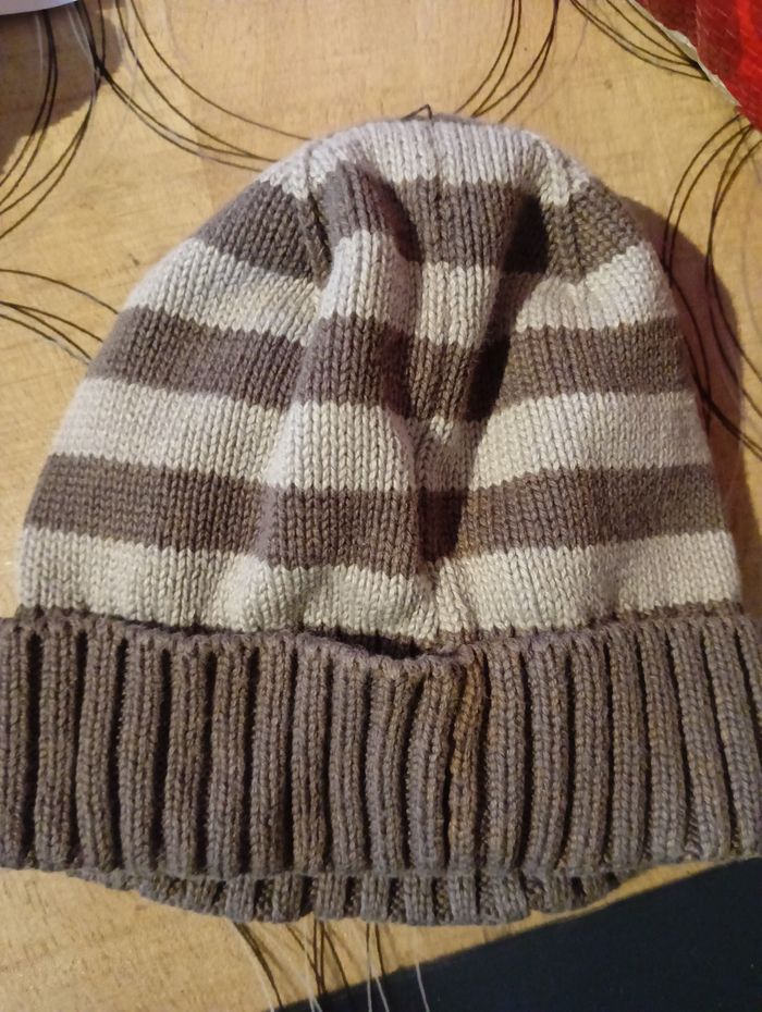 Bonnet Okaïdi taille 50/52 - photo numéro 3