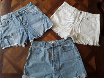 Lot 3 shorts jeans 38 TBE