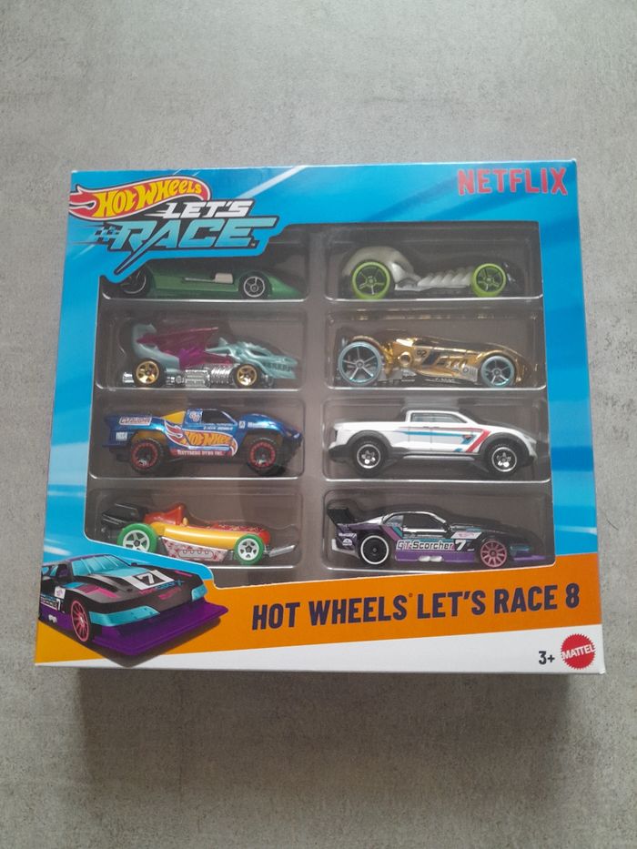 Pack de 8 voitures Mattel Hot Wheels Netflix Let's Race