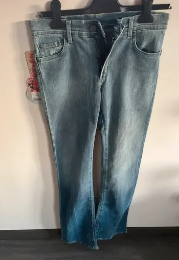 Jean bootcut cimarron neuf