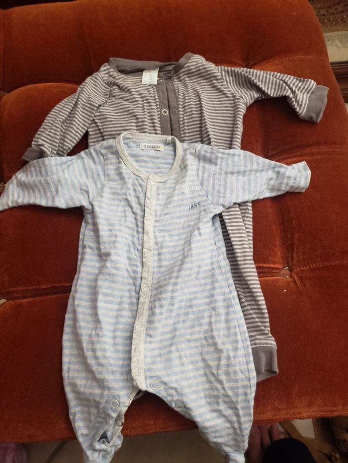 Lot de 2 pyjamas à rayures h&m et ikks - photo numéro 2