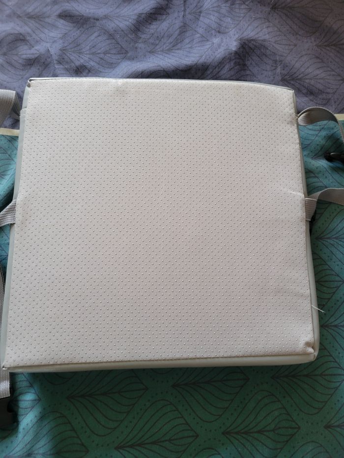 Coussin rehausseur - photo numéro 3