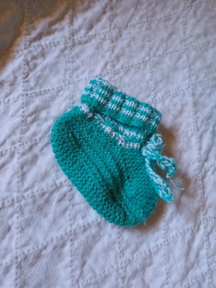 Chaussons brodés - photo numéro 4