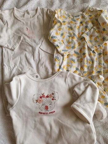 Lot de pyjamas 9 mois