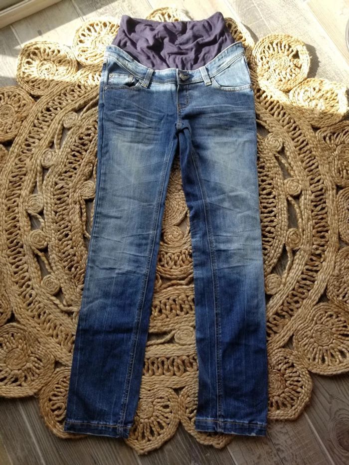 Jean de grossesse taille 36. 3 suisses