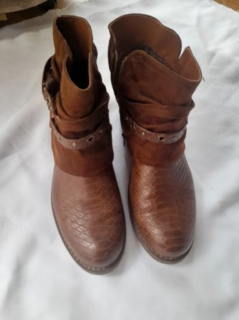 Boots 👢 marron taille 40
