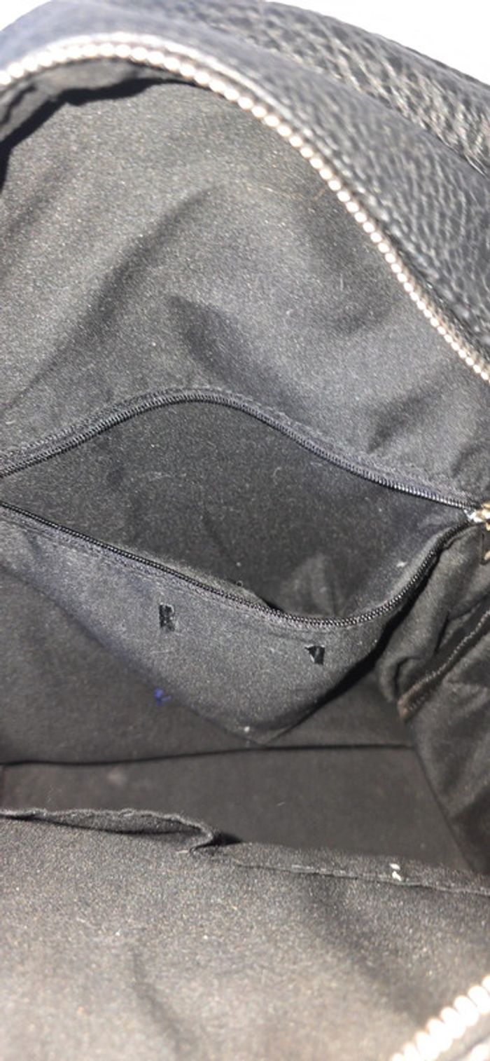 Sac à Dos ou cartable   très  bonne Etat - photo numéro 5