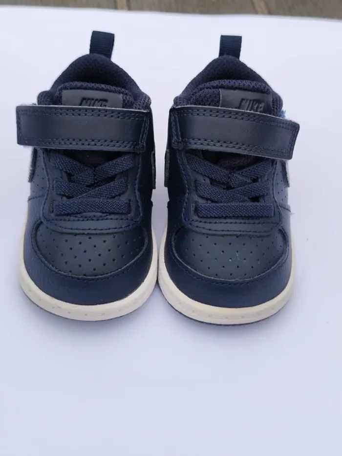 Basket Nike neuf T: 18,5 (9cm)