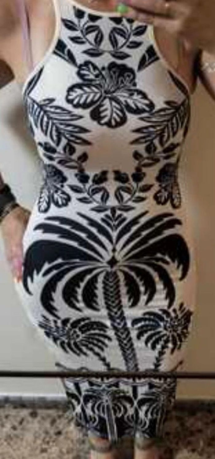 Robe fendue imprimé floral shein neuve - photo numéro 2