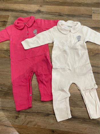 Lot 2 bodies 12 mois