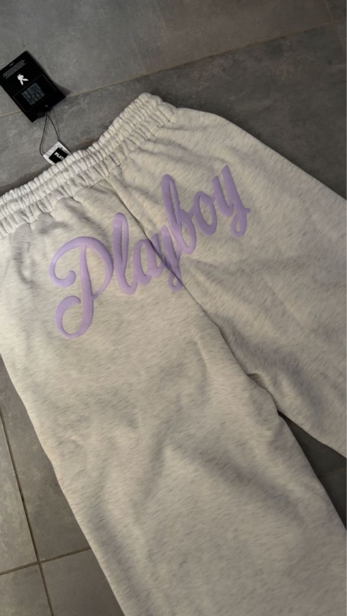 Jogging playboy neuf - photo numéro 2