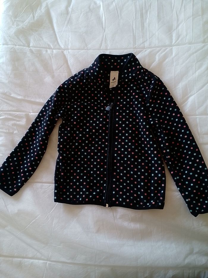 Petite veste  façon polaire noire a pois colorés
