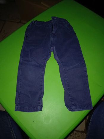 Jeans bleu marine 2 ans