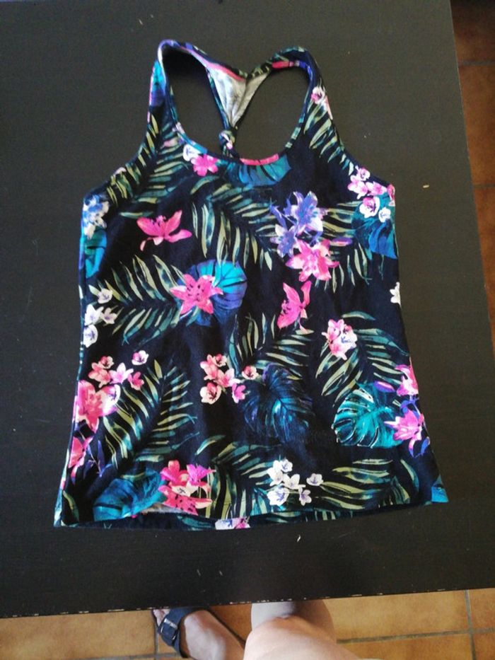 Débardeur fleurs - photo numéro 2