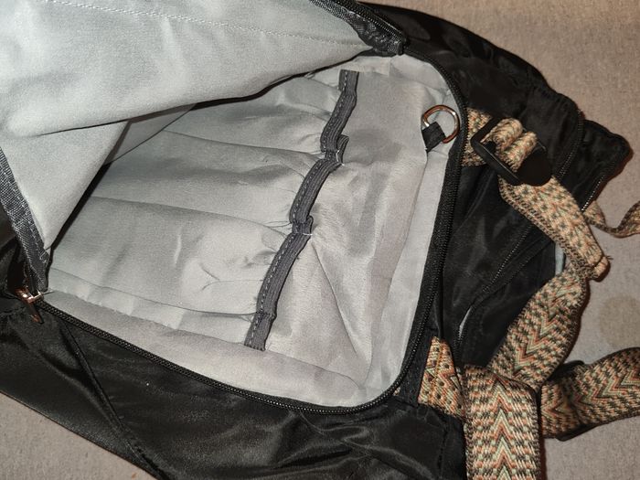 Grand sac multifonction (voyage, sac à langer, sport) - photo numéro 7