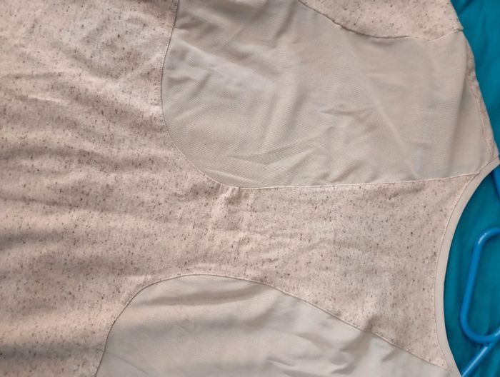 Tee-shirt taille L - photo numéro 5