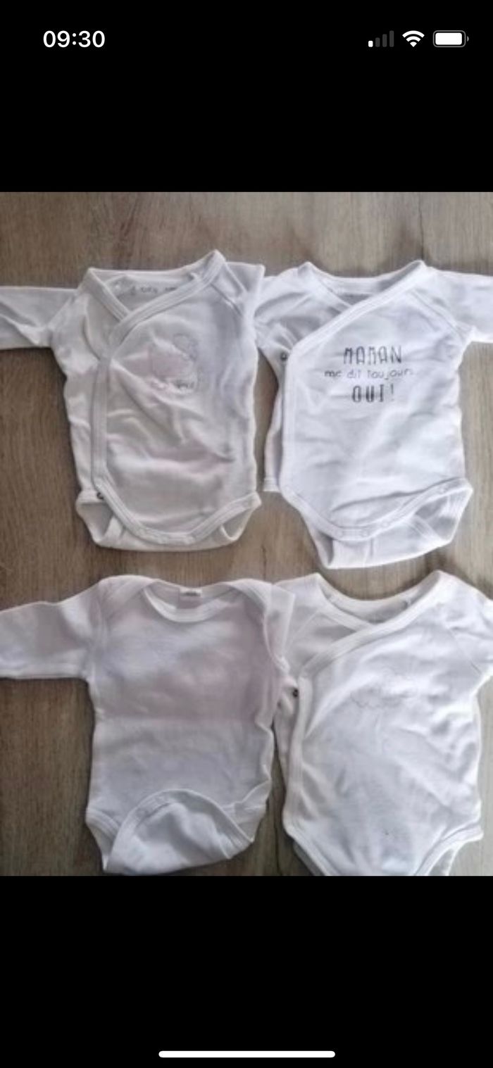 Lot de 11 bodies 3 mois - photo numéro 4