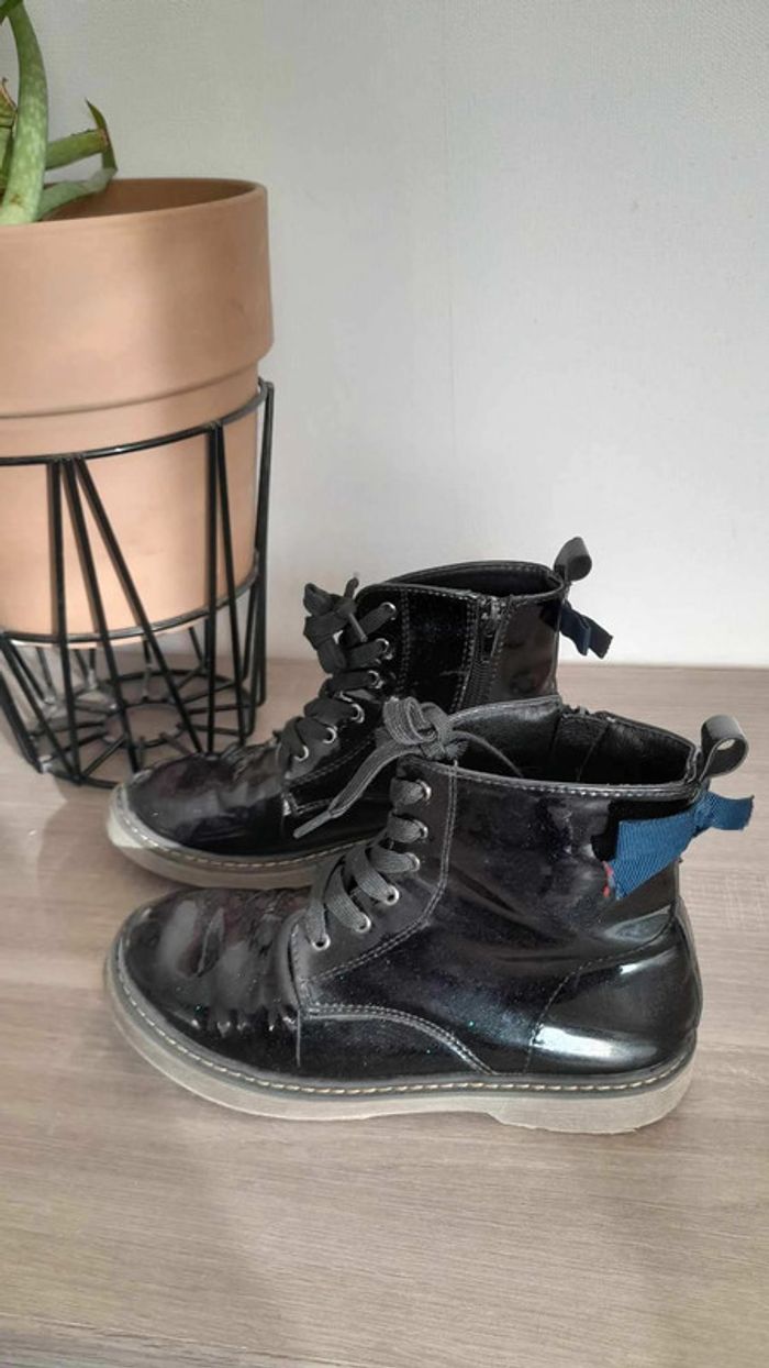 Boots bottines noires vernis pailletés Besson 35 - photo numéro 2