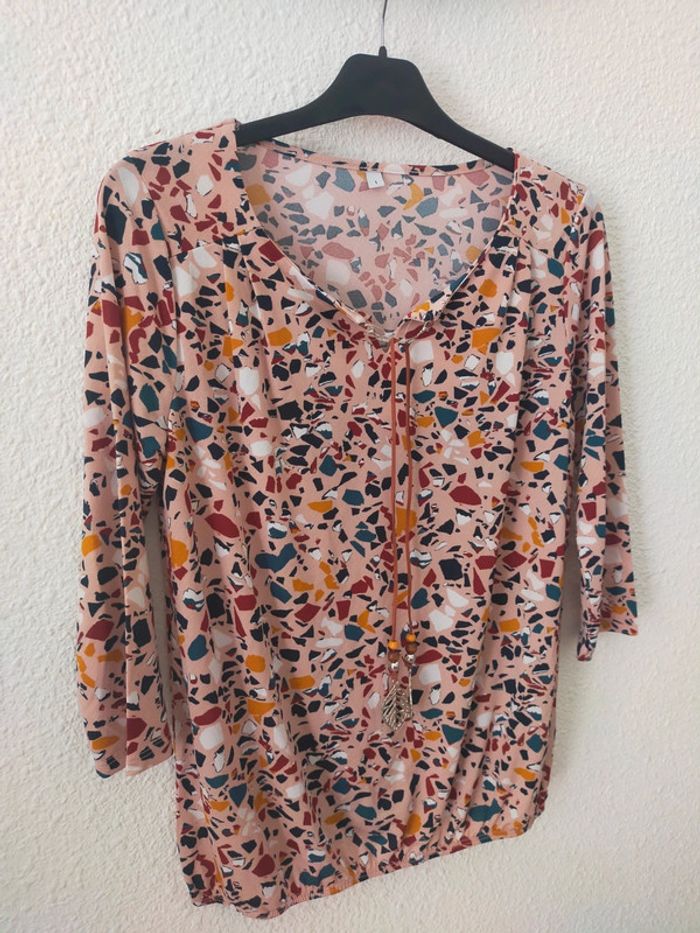 Haut coloré léger 36 neuf - photo numéro 2