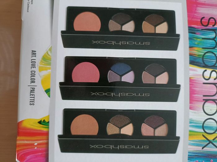 UNE PALETTE BLUSH ET UNE PALETTE YEUX SMASHBOX - photo numéro 6
