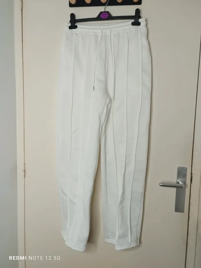 Pantalon de jogging jambes larges taille M