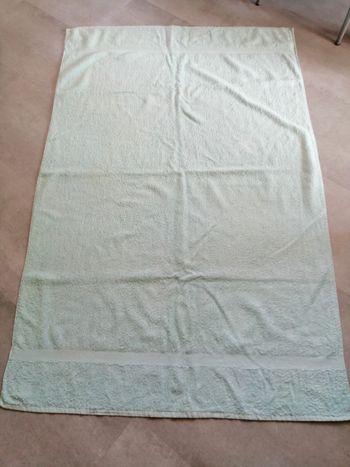 serviette 141 x 93 cm Tertio