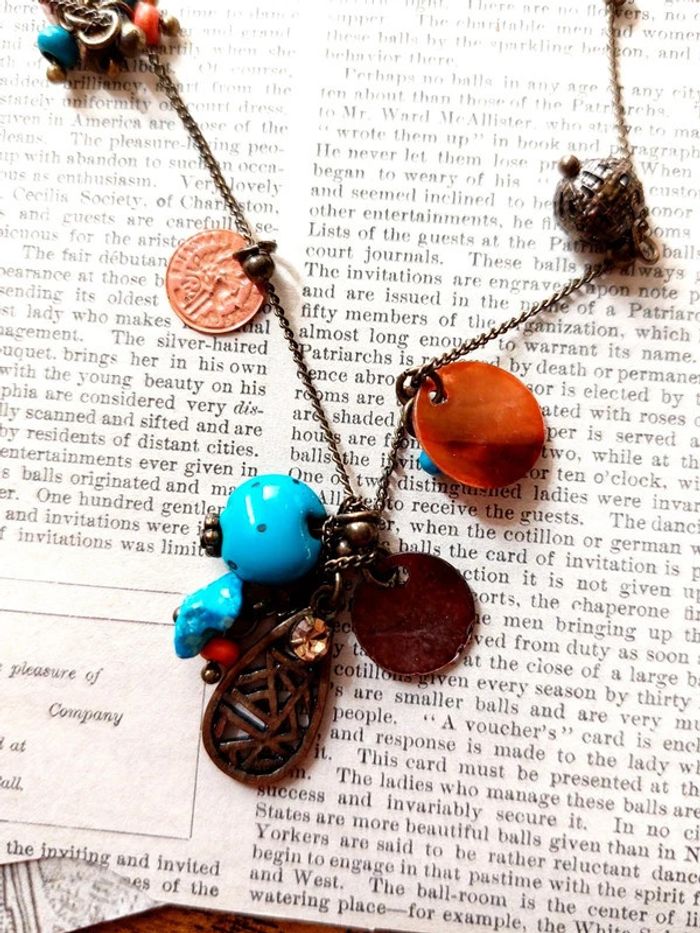 Magnifique collier sautoir bohème avec breloques - photo numéro 3