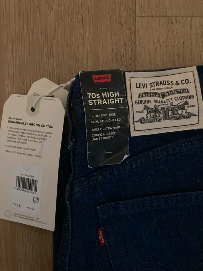 Levi’s 70s high straight ultra high rise slim straight leg couleur brut - photo numéro 2