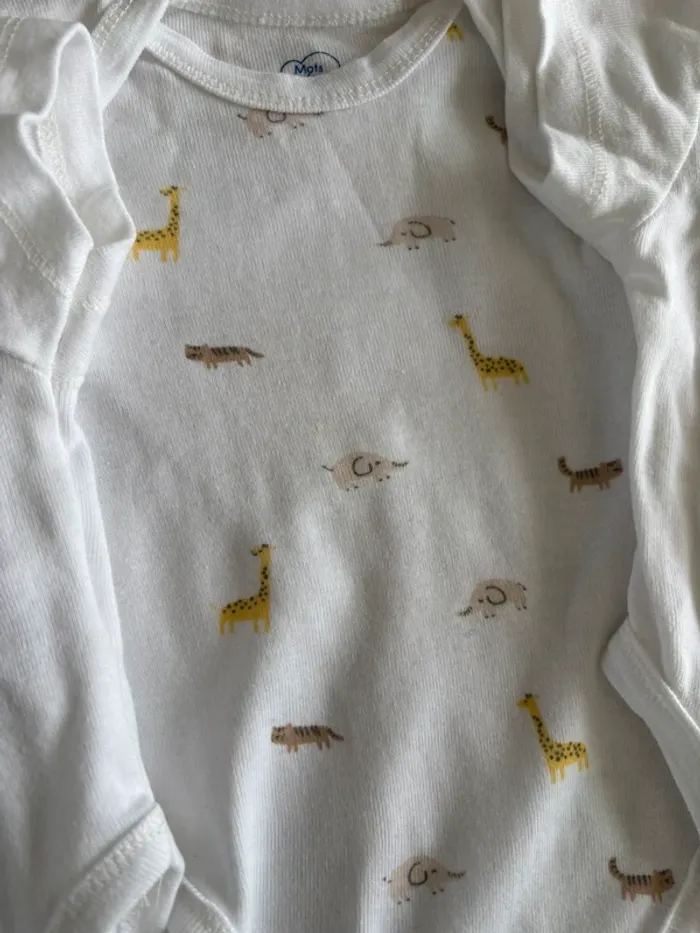 Bodies 3 mois - photo numéro 3