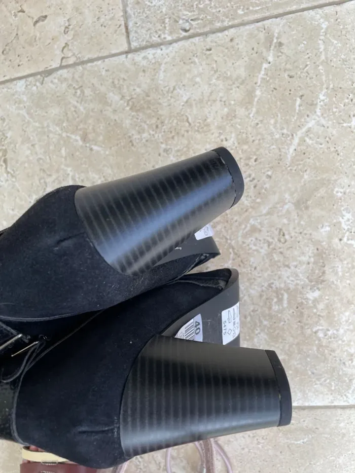 Chaussure bottine noire - photo numéro 5