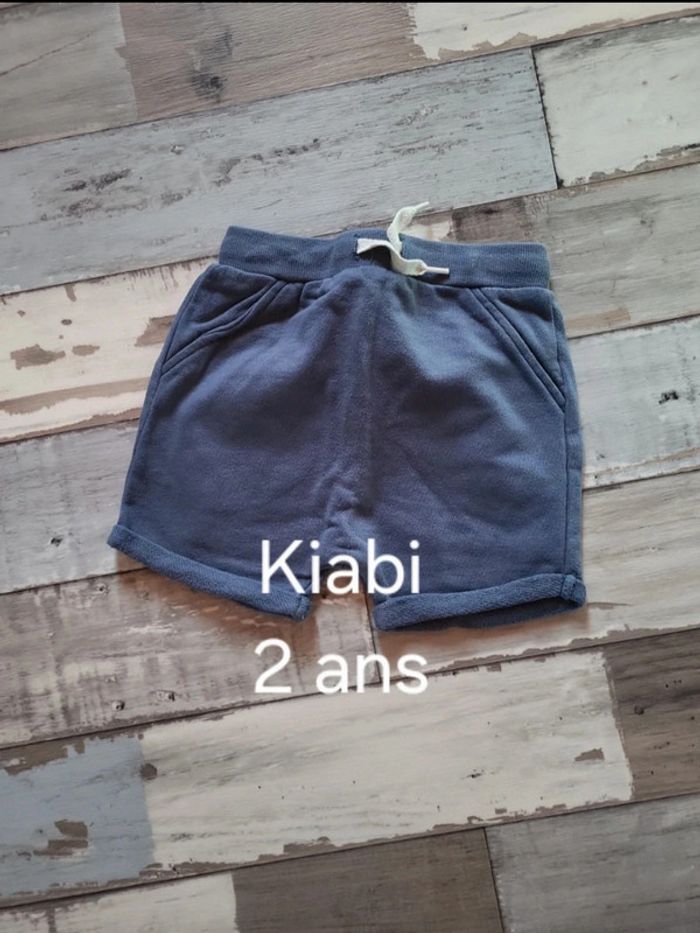Short "Kiabi" 2ans