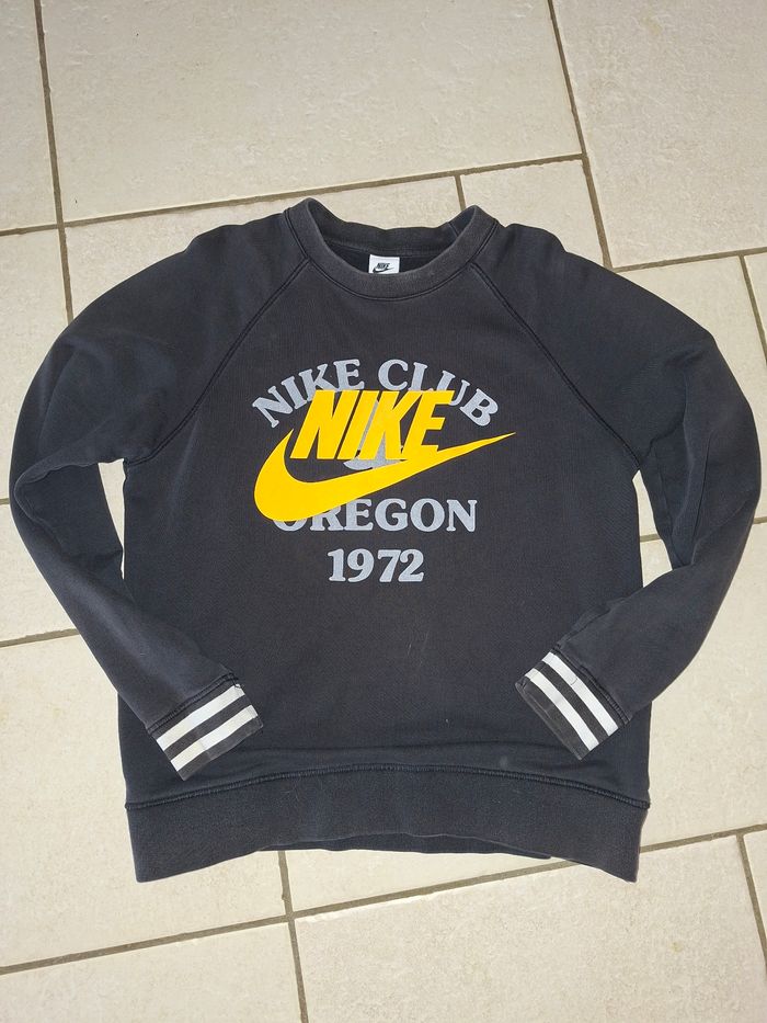 Pull nike