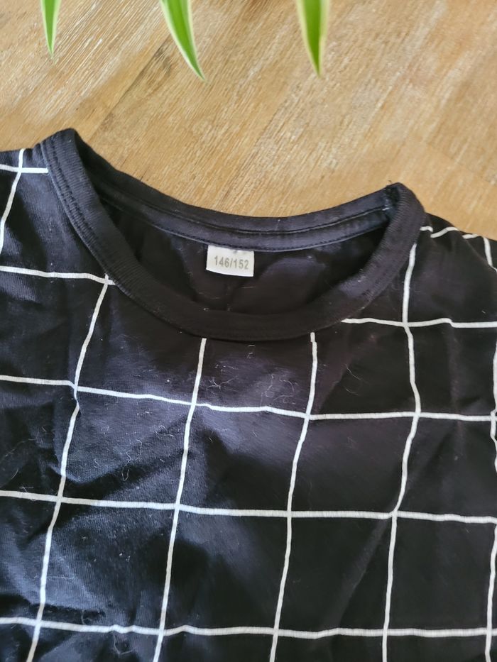 T Shirt 11-12 ans - photo numéro 2