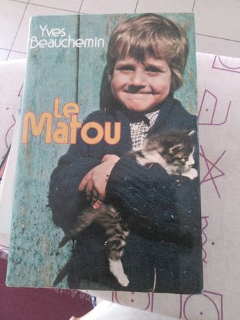 Livre le Matou