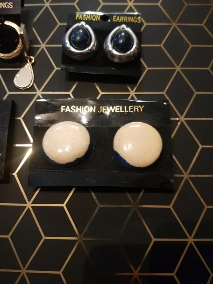 Lot de 4 paires de boucle d'oreille - photo numéro 4