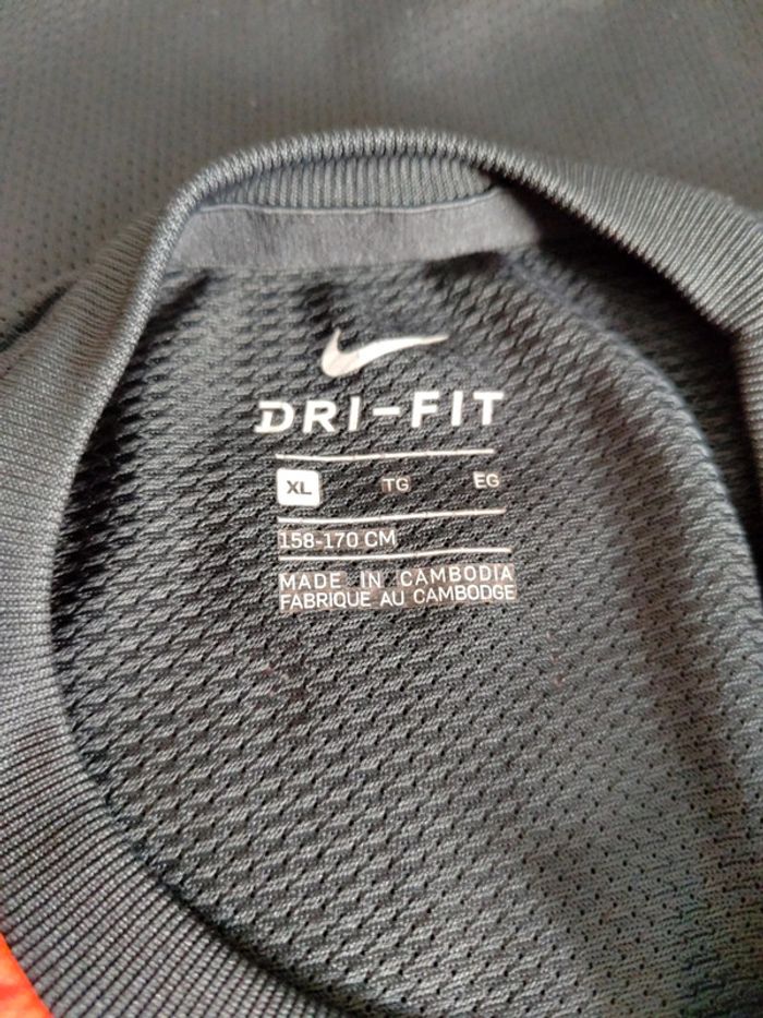 Tee shirt de sport Nike - photo numéro 6